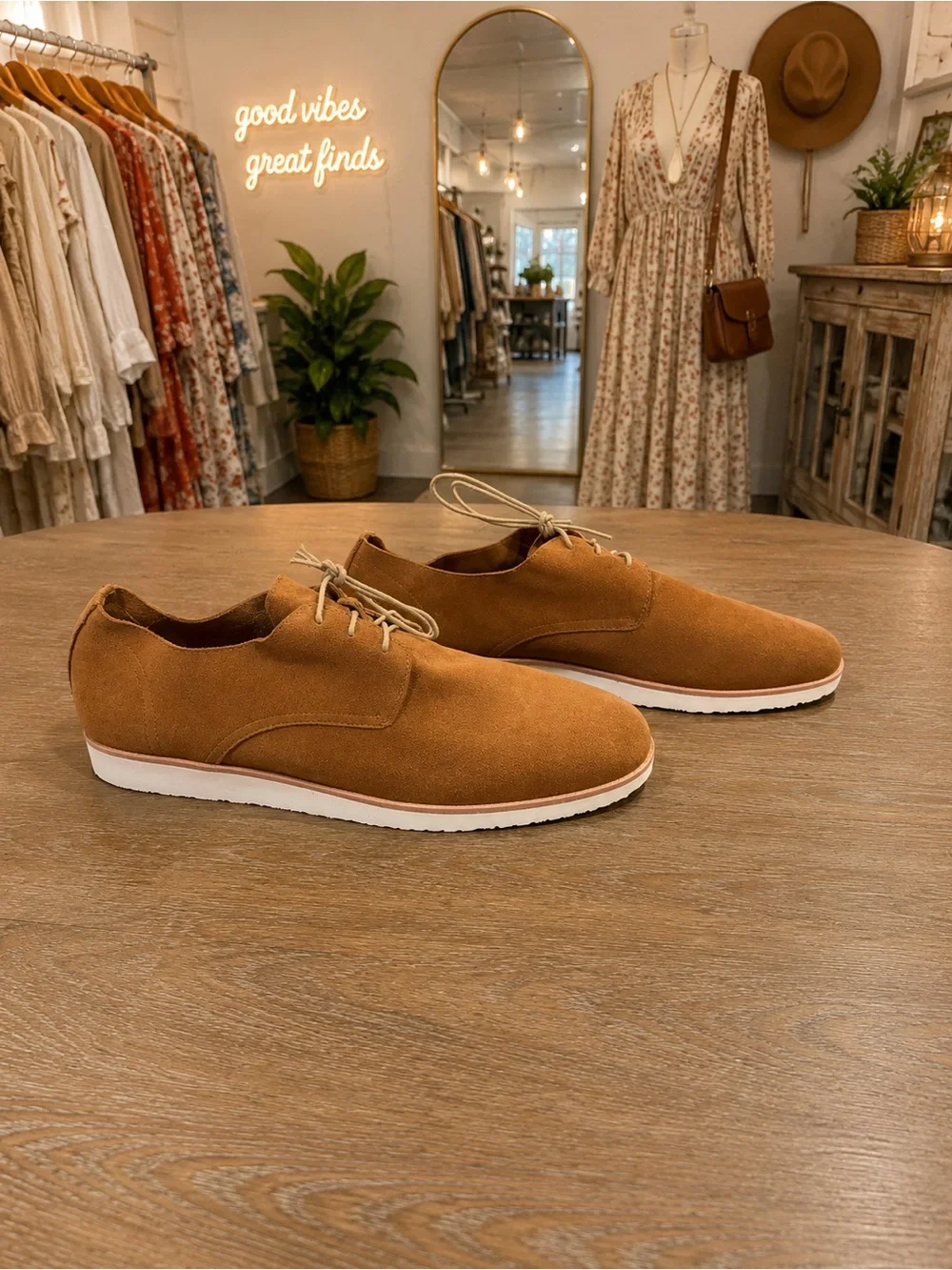 Nisolo Lightweight Flex Derby Tan Suede Shoes Men’s 10.5 NWT